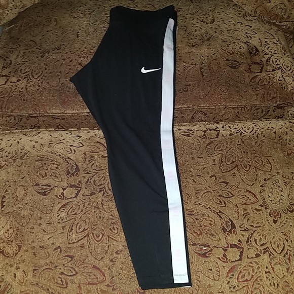 Nike Pants - Nike black leggings